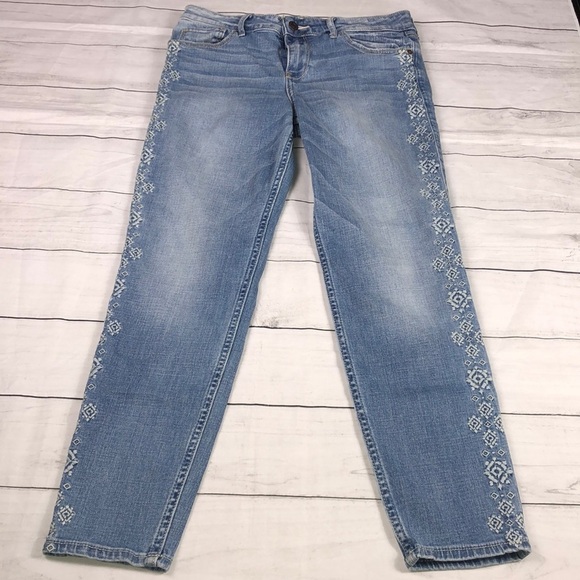 Abercrombie & Fitch Blue Jeans Embroidered Size 28 - Picture 3 of 10